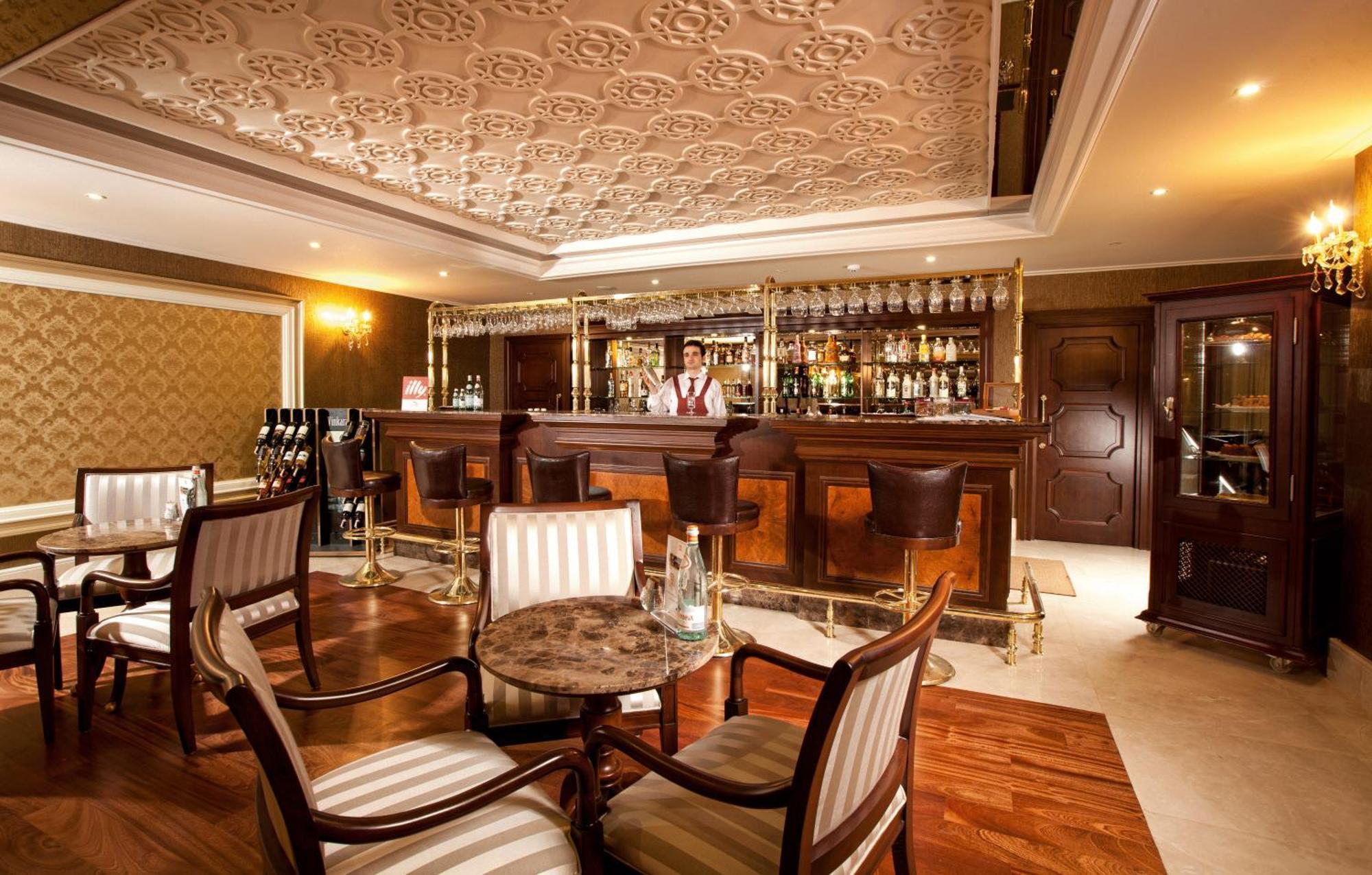 Grand Hotel Halic Istanboel Buitenkant foto