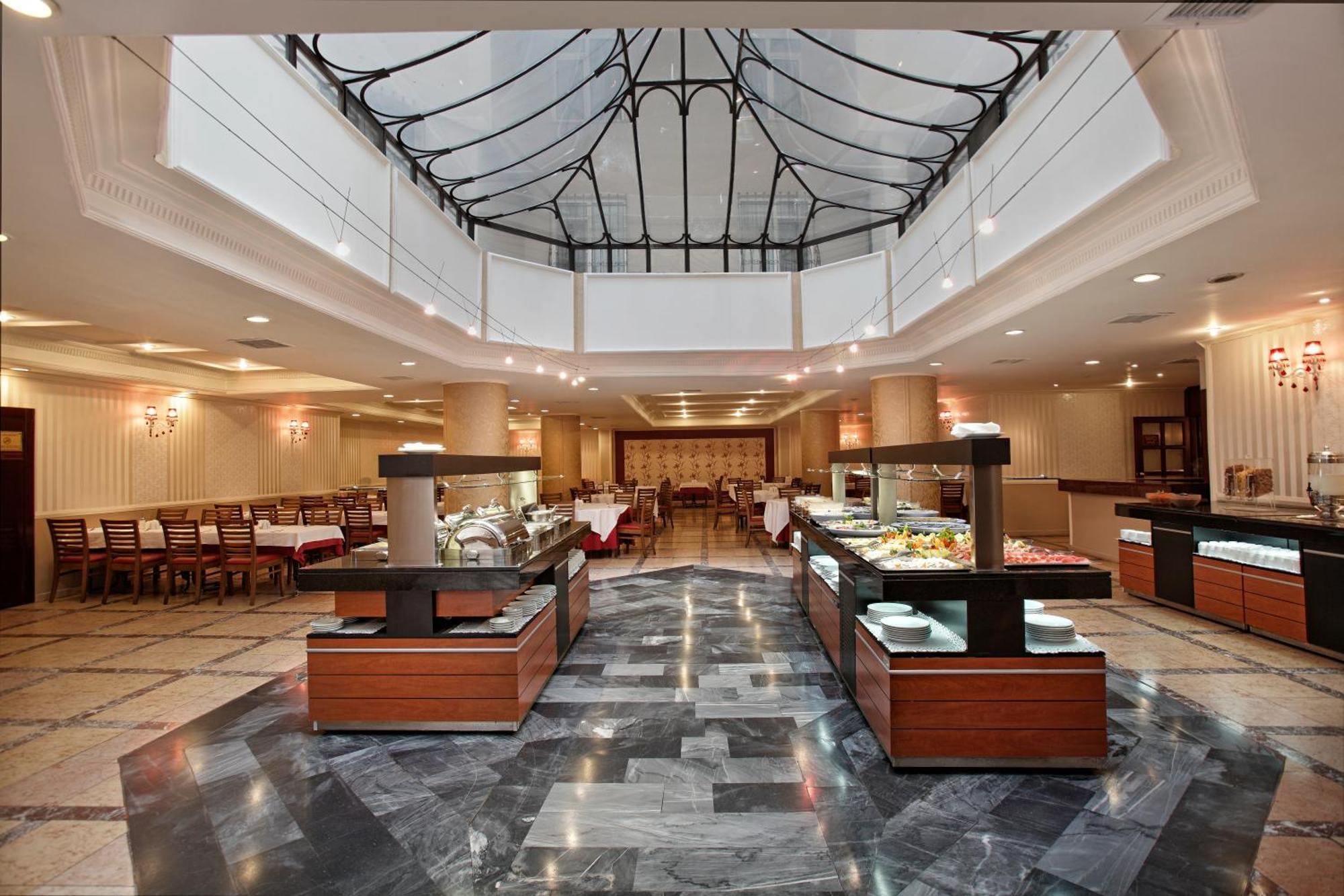 Grand Hotel Halic Istanboel Restaurant foto